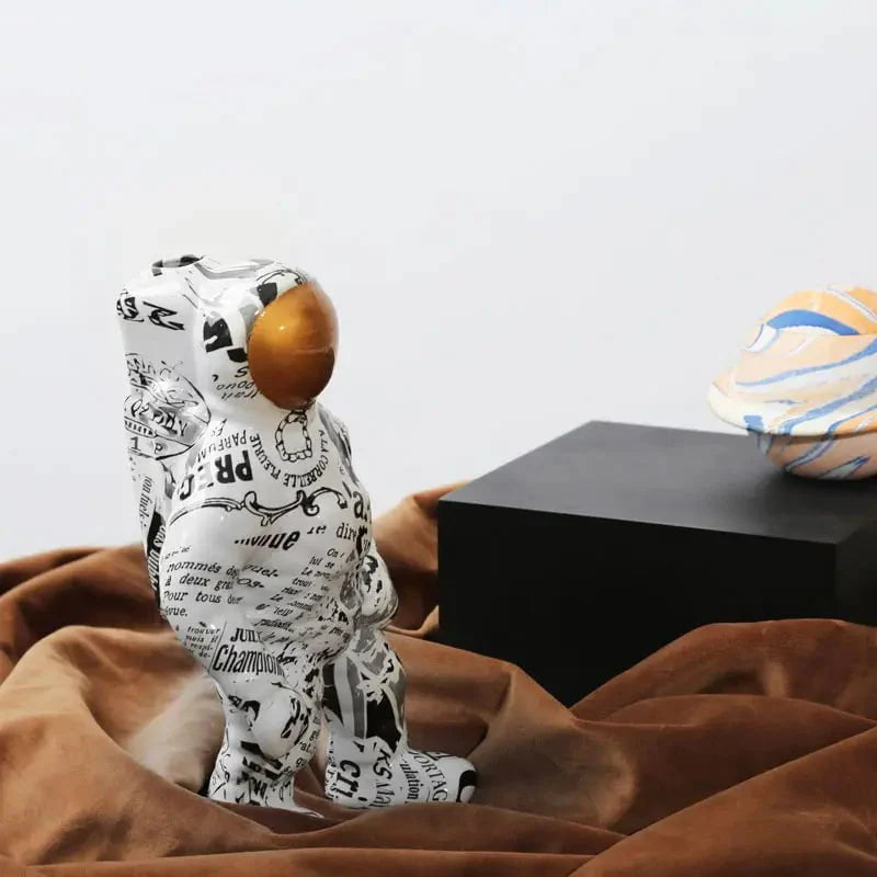 Spaceman Graffiti Sculpture