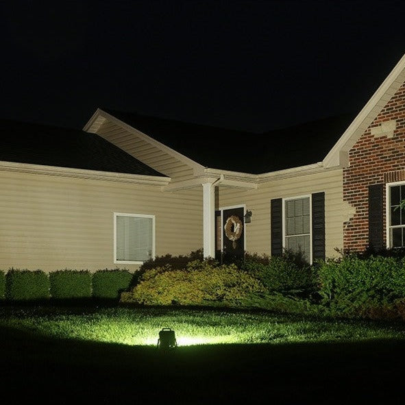 Lumina™ Solar Floodlight