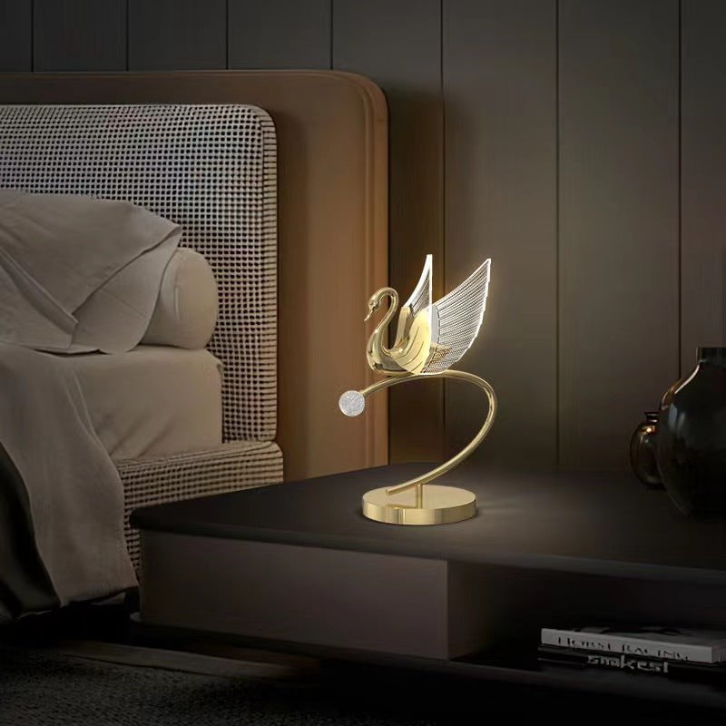 Sparkle Swan Lamp