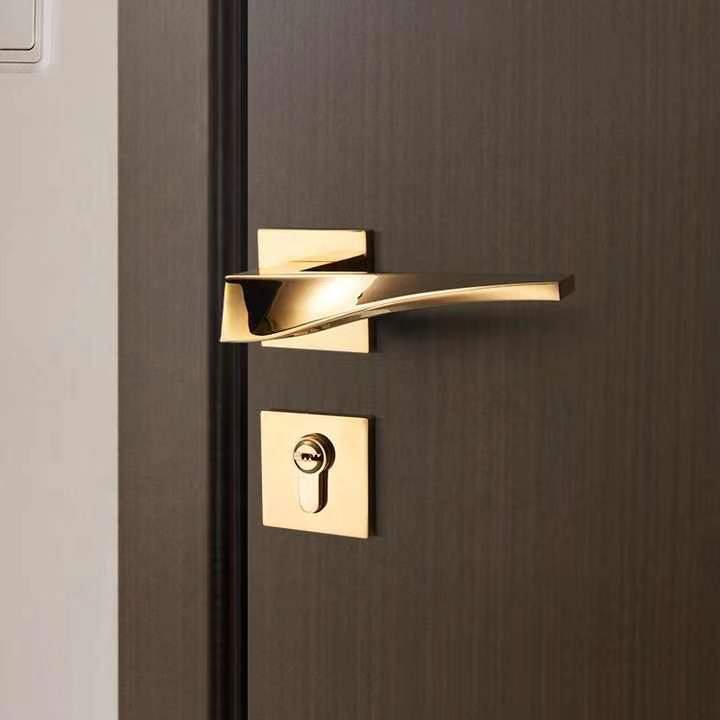 Twisted Way Door Lock