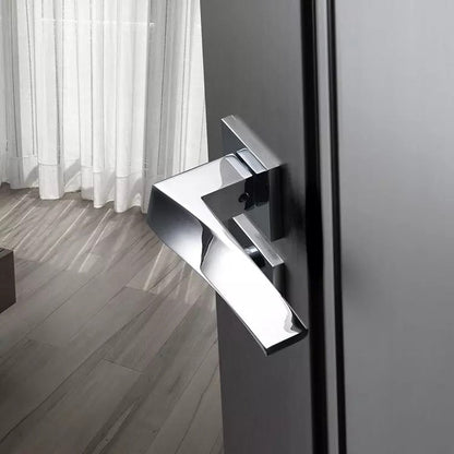 Twisted Way Door Lock