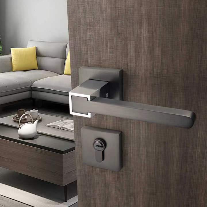 Prestige Keyed Door Lock