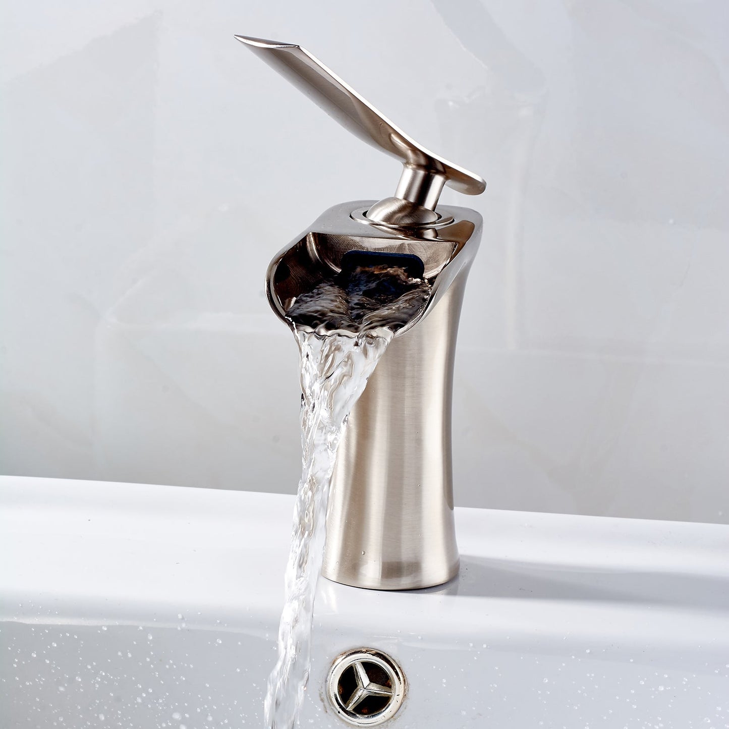 Waterfall Lou Faucet