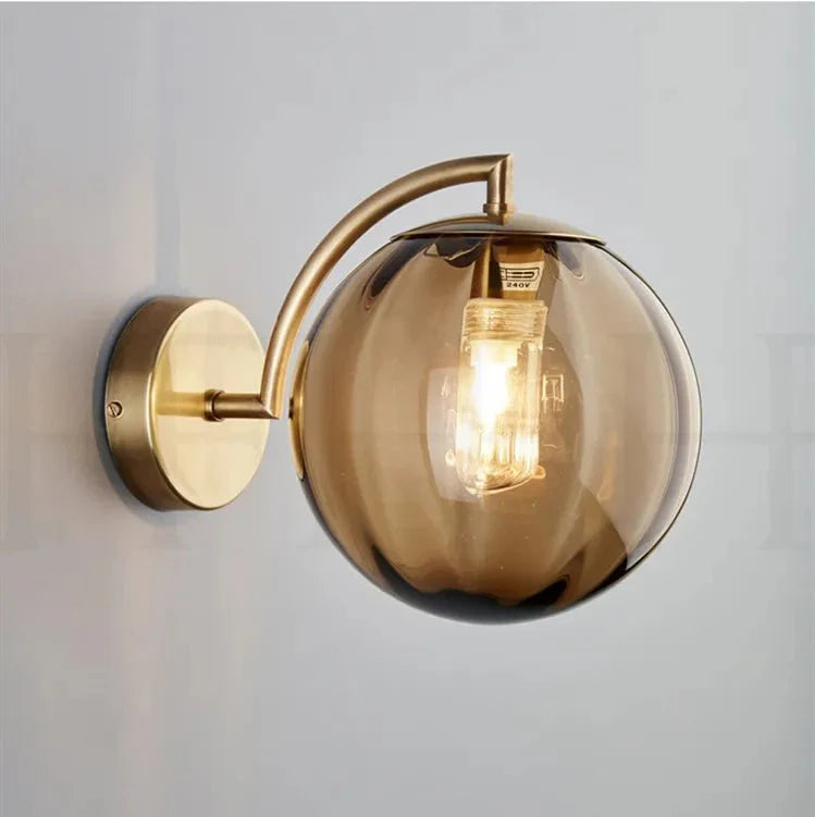 Gusto Round Glass Wall Light