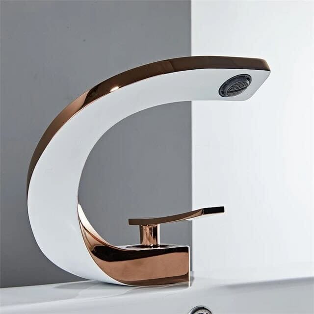 Twist Flow Faucet