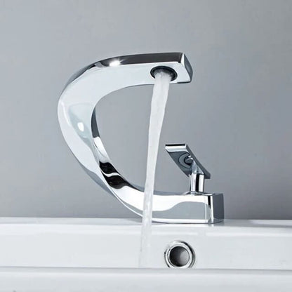 Twist Flow Faucet