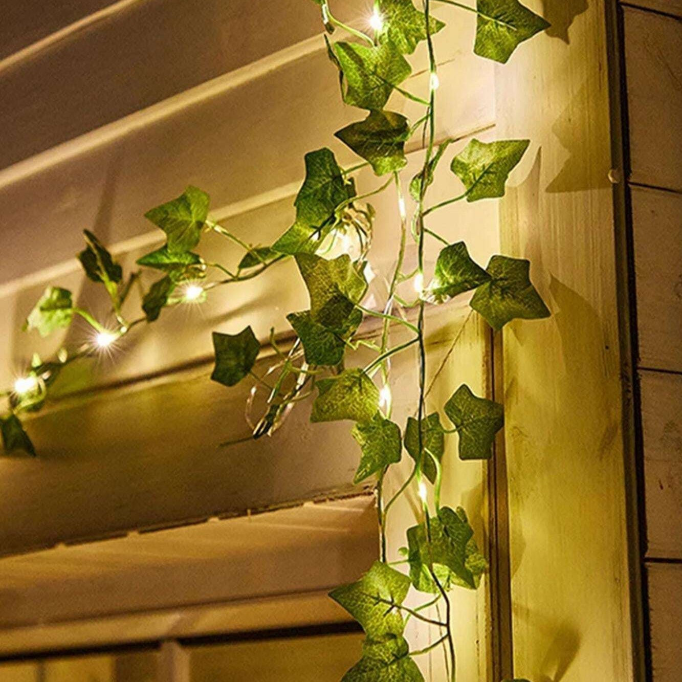 Garland Vine Light