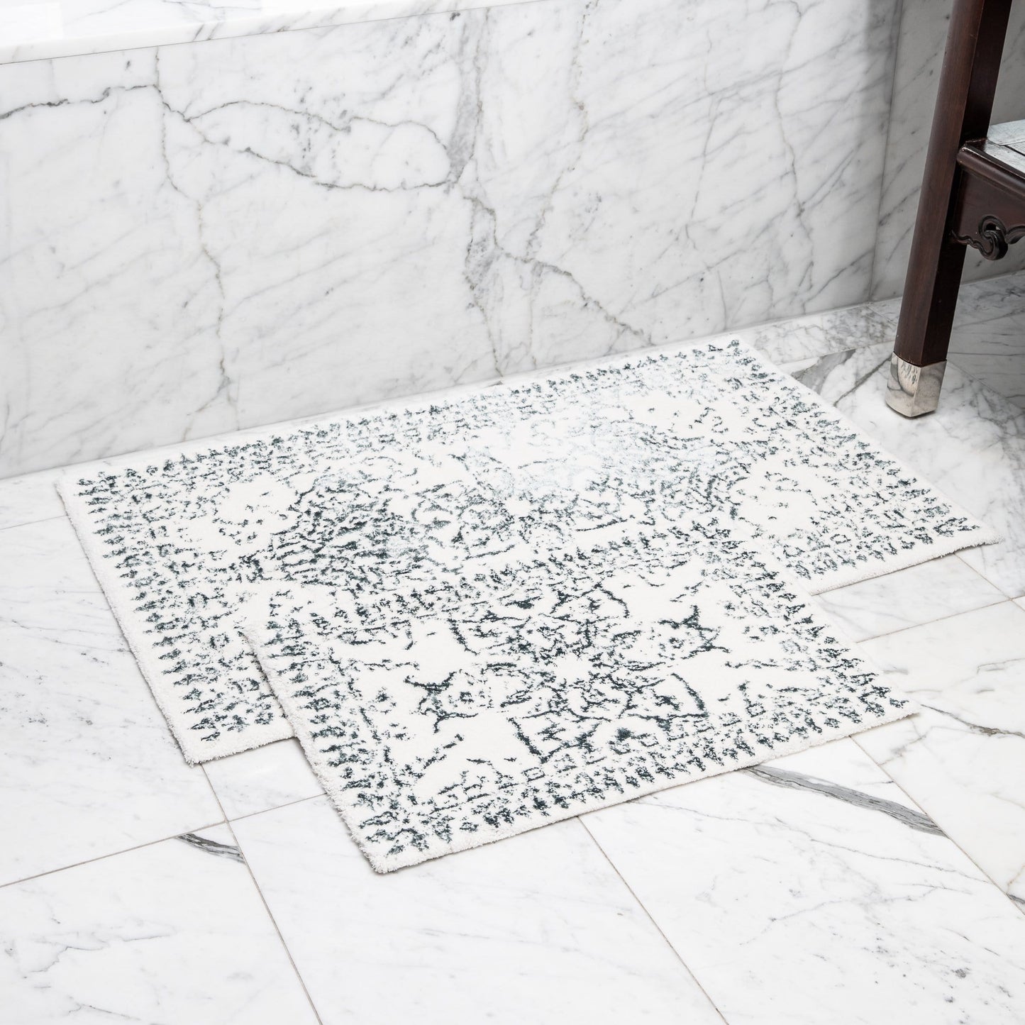 Timeless Tide Bath Mat