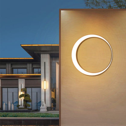 Eclipse Glow Outdoor Light