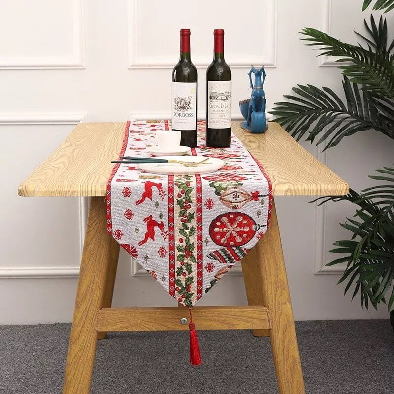 Christmas Wonderland Table Runner