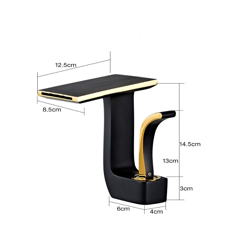 Serpenti Flow Faucet