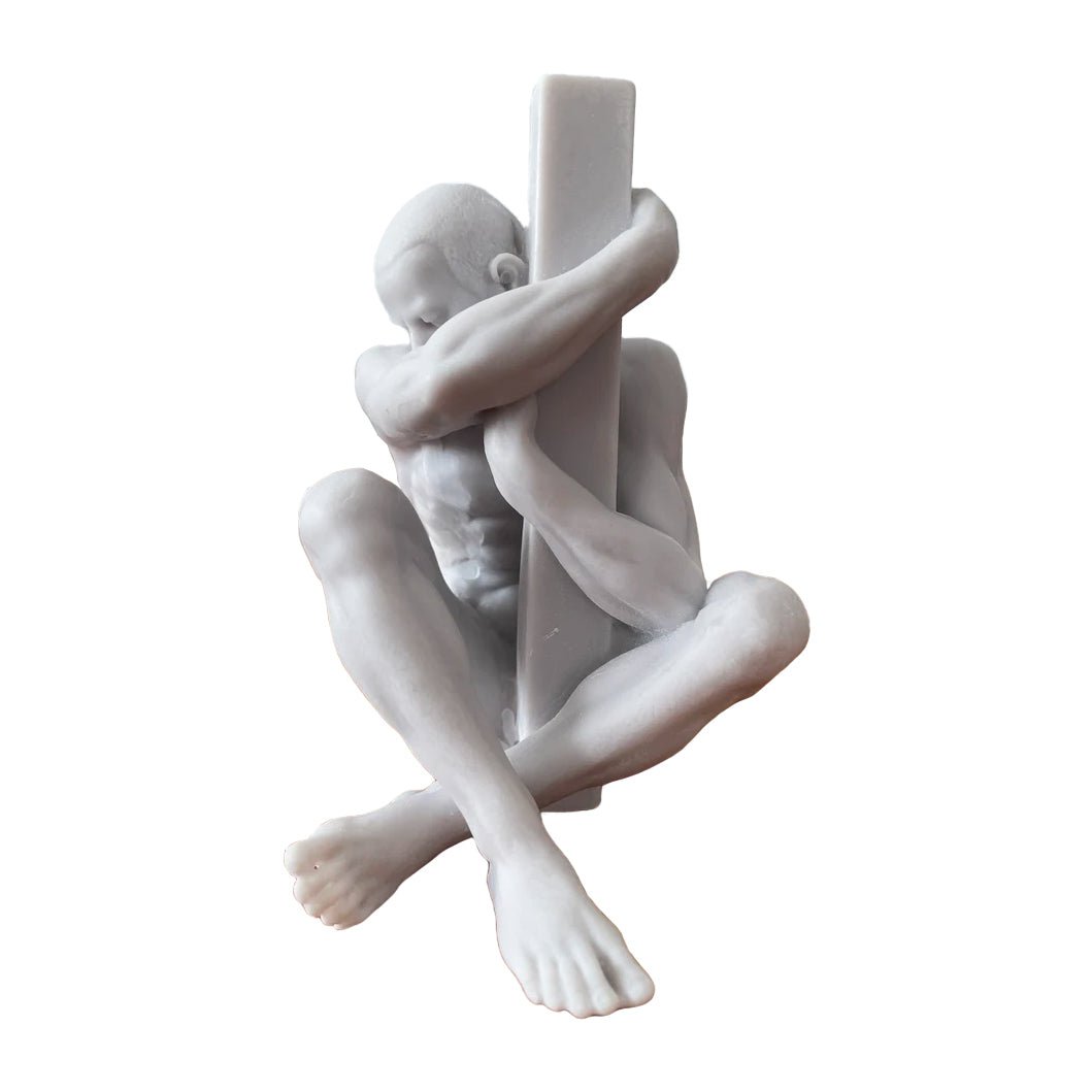 Hug Me Now Sculpture