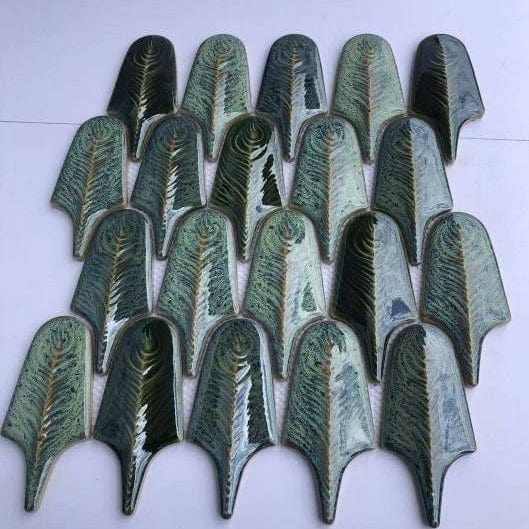 Green Mixed Hues Feather Mosaic Tile