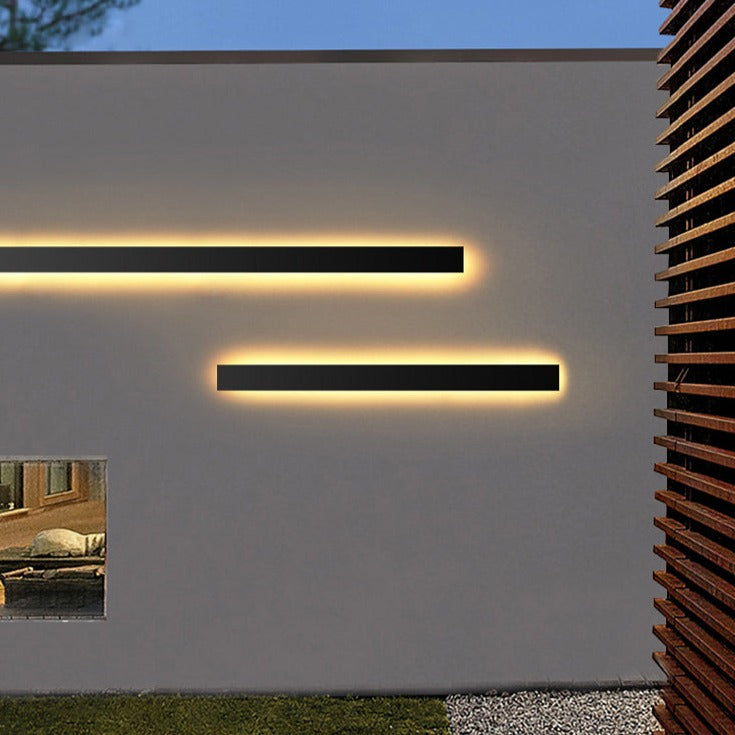 Outdoor Wall Sconce