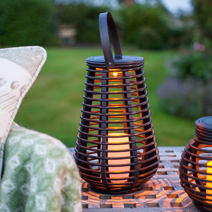 Rattan Teardrop Outdoor Light (Solar)