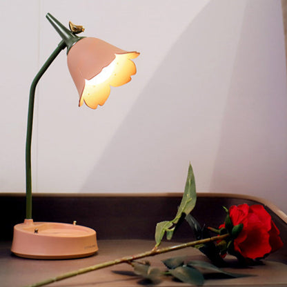 Flowerette™ Desk Lamp