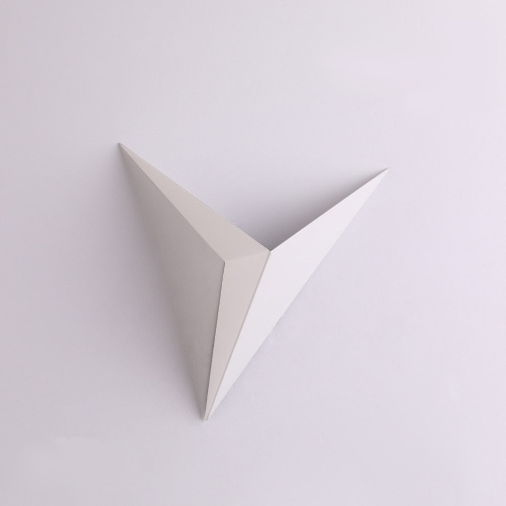 Trigon™ Wall Light