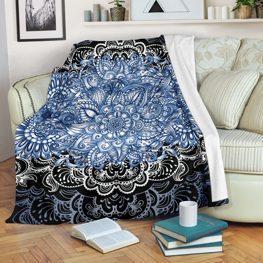 BLUE LOTUS FRACTAL PEMIUM BLANKET