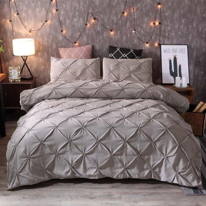 Pinch Pleat Duvet Cover Set